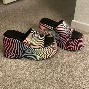 Current Mood Hypnotic Platform Sandals